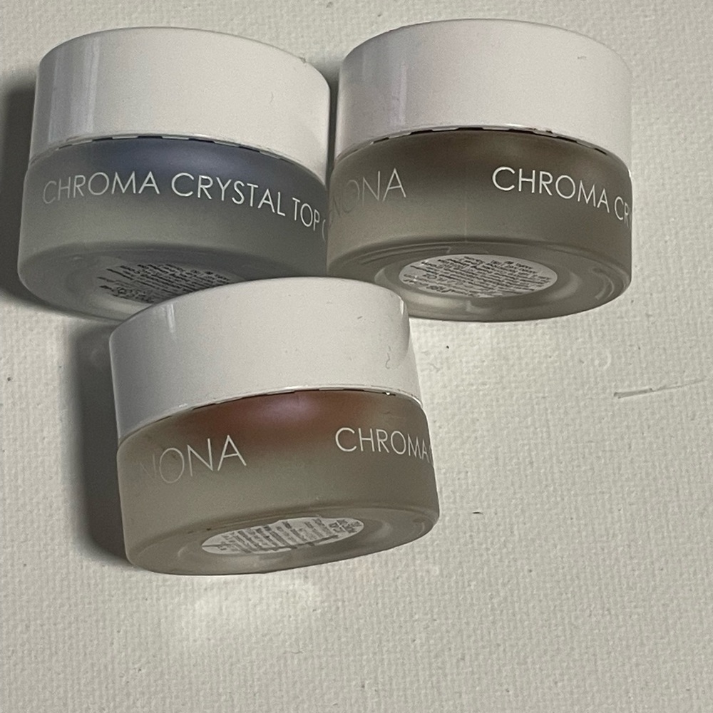 Chroma crystal eye shadow - Picture 2 of 3